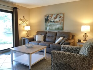 Smart TV, fireplace, DVD player