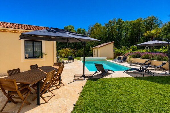 Outdoor pool, a heated pool