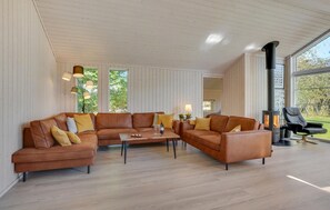 Interior - Lovely home in Skælskør with kitchen (Skælskør)