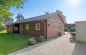 Exterior - Lovely home in Skælskør with kitchen (Skælskør)