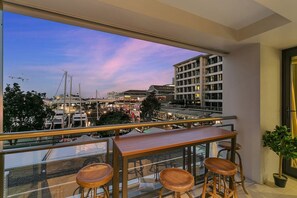 Property grounds - Glamorous Getaway - Heart of the Viaduct `Quays` (Auckland)