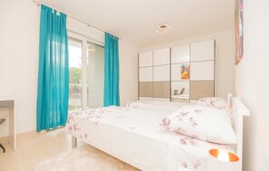 4 Schlafzimmer, Zimmersafe, Reisekinderbett, kostenloses WLAN