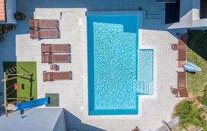 Beheizter Pool