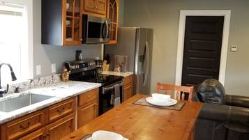 Microwave, oven, stovetop, coffee/tea maker