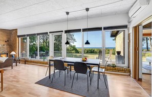 Dining - Cozy home in Vesløs with house sea view (Vesløs)
