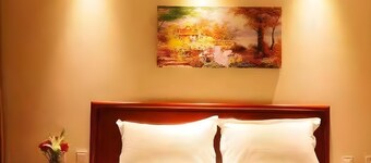 Greentree Inn Chifeng Linxi Ronglin Homeland Express Hotel