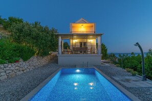 Outdoor pool, a heated pool