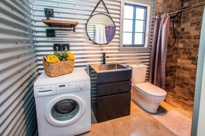 Shower, towels