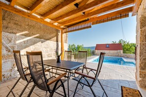 House (Two Bedroom Holiday Home with Private) | Terrace/patio - Holiday Home Rustic (Muc)