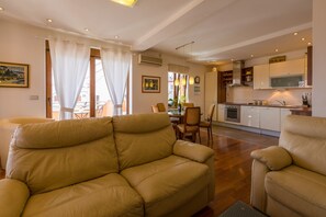 Oppholdsrom | DVD-spiller