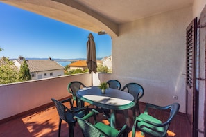 Apartment (A1) | Terrace/patio