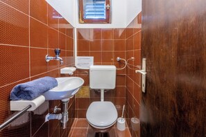 Apartment (A1) | Badezimmer