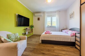 Studio (A2) | 3 kamar tidur dan Wi-Fi gratis