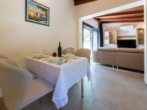 Dining - Apartments Goldy (Crikvenica)