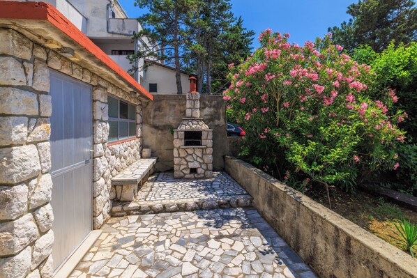 Aire de pique-nique/barbecue