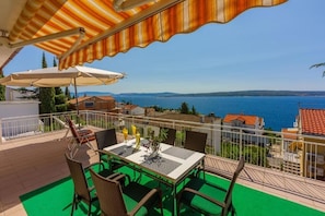 Apartment (A3) | Terrace/patio - Apartments Danica (Crikvenica)