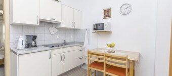 Apartments Ivanka on the Beach