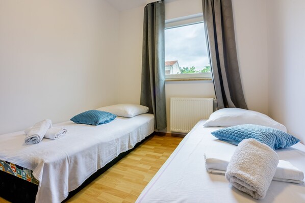 2 bedrooms, free WiFi