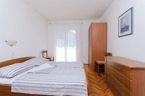 Apartment (A1) | 3 bedrooms, free WiFi - Apartments Slavica (Lopar)