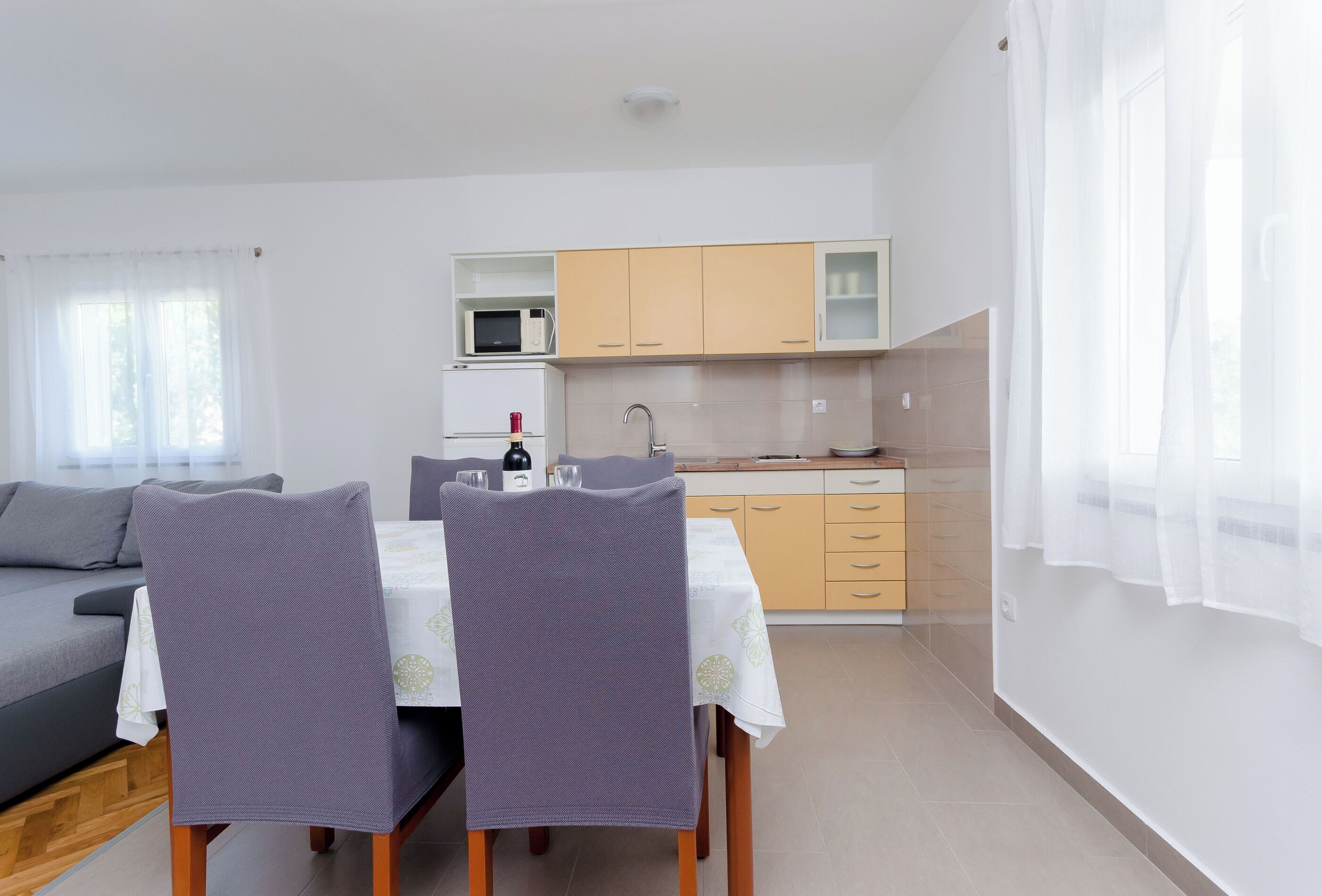 Apartment (A2) | Private kitchen | Fridge, microwave, stovetop, espresso maker