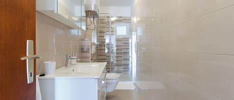 Appartement (A1) | Salle de bain | Douche
