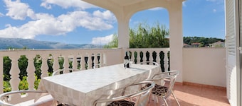 Apartments Luce