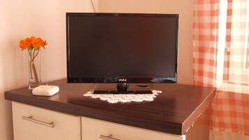 House (Holiday Home with Terrace) | Living room | TV