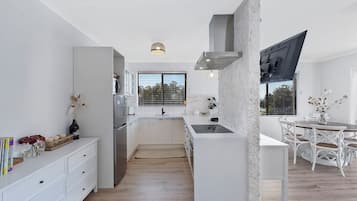 Fridge, microwave, oven, toaster