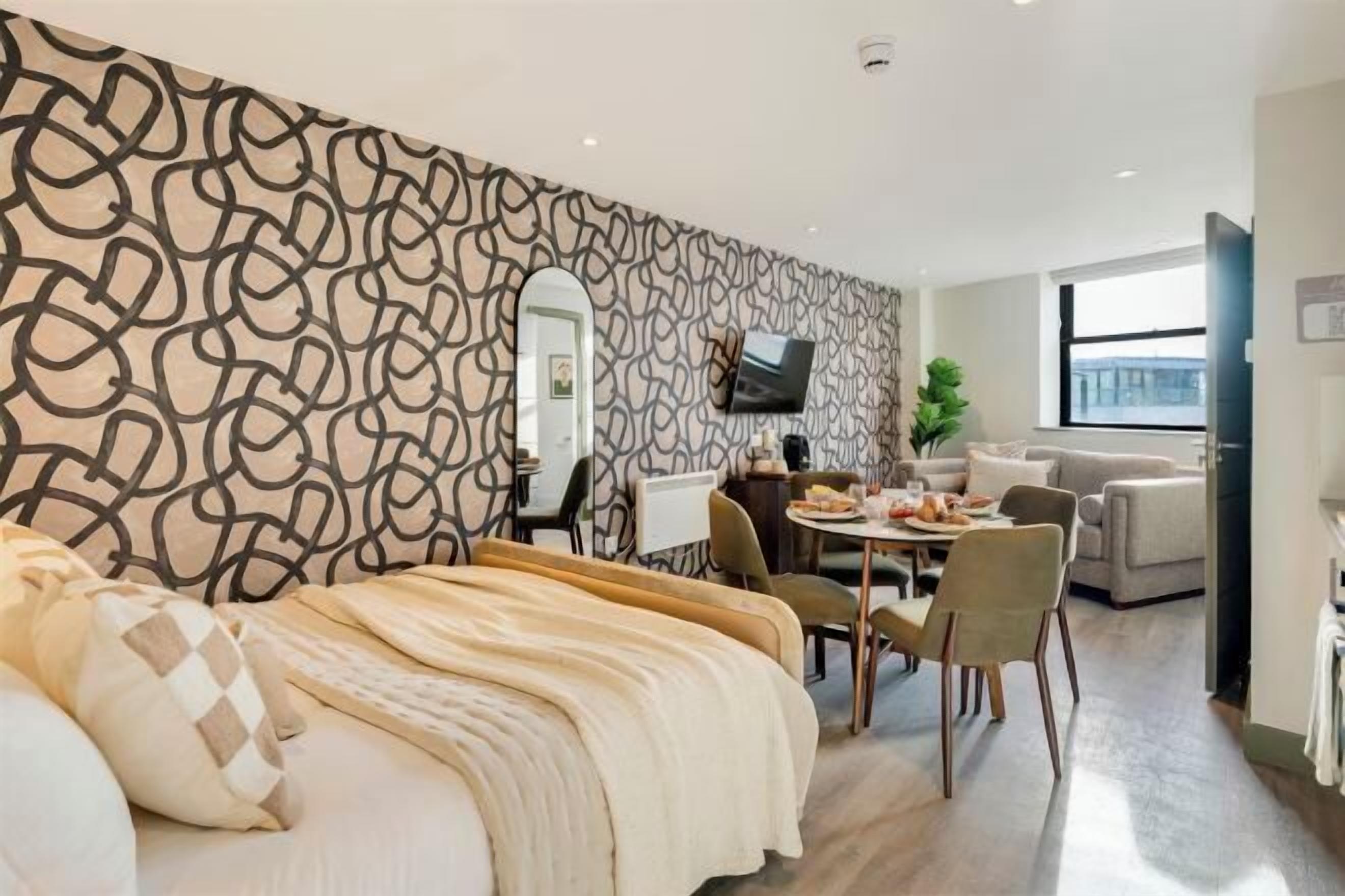 Premium bedding, individually decorated, individually furnished, desk