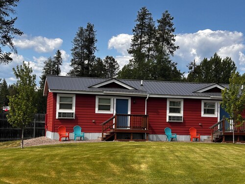 Apartment #2 | 10 Min to Glacier Park Entrance, Minutes to Glacier Park!