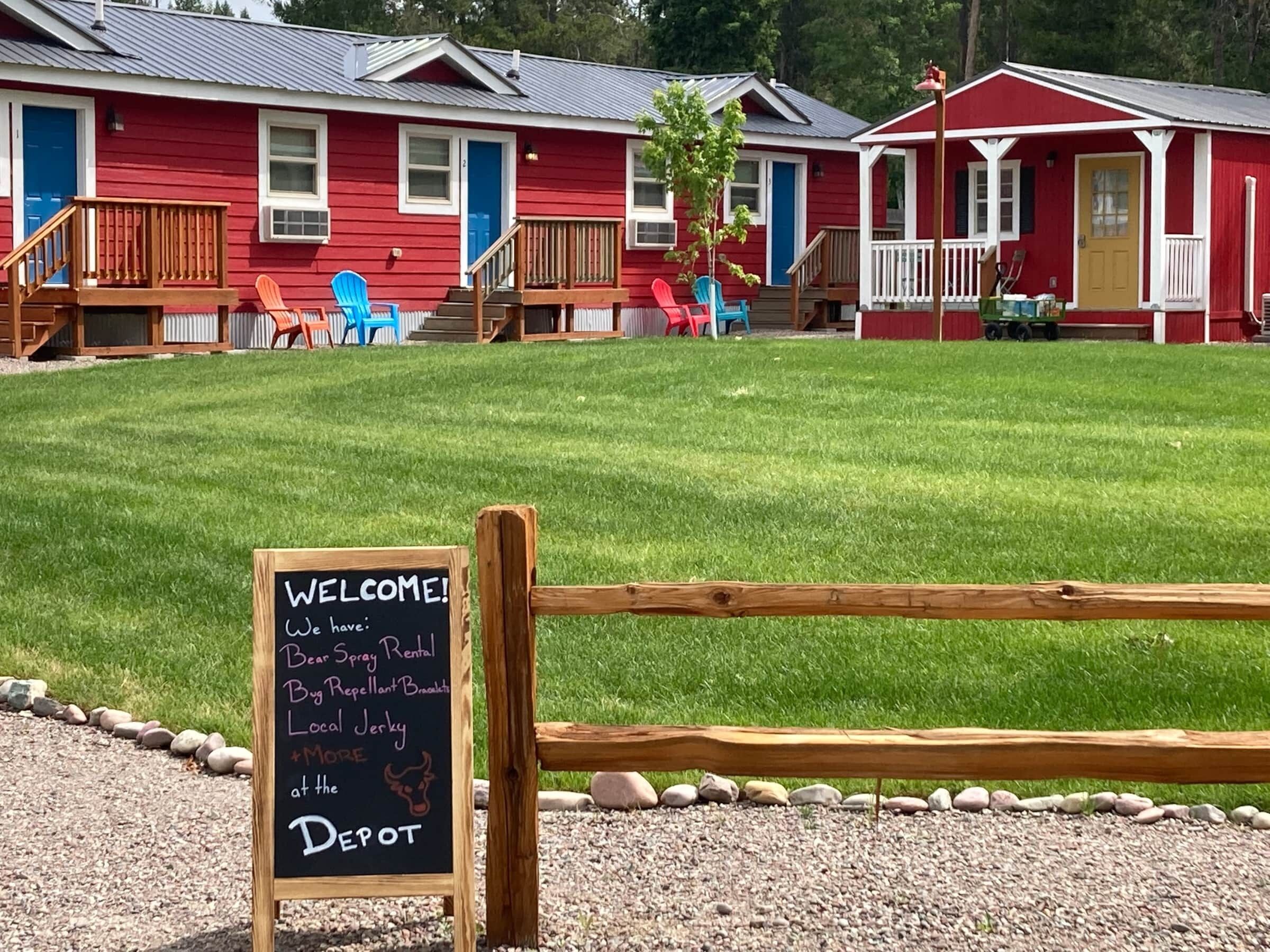 The Red Station by Glacier - Cabin #7 with AC and laundry