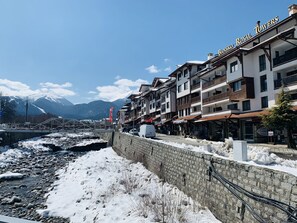 Apartment | Exterior - Beautiful Cosy Studio Apartment in Bansko (Bansko)