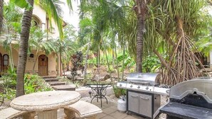 Property grounds - Pueblo Colonial #2 (Tamarindo)