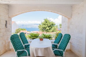 Departamento (Superior Two-Bedroom Apartment) | Terraza o patio