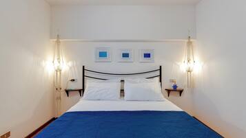 2 habitaciones, tabla de planchar con plancha y wifi gratis