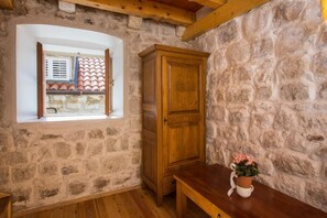 Appartamento (Two Bedroom Apartment with Partial Se) | Interni