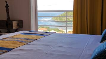 3 bedrooms, in-room safe, iron/ironing board, travel crib