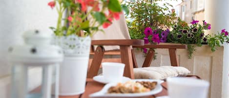 Appartement (Studio Apartment) | Terrasse/Patio