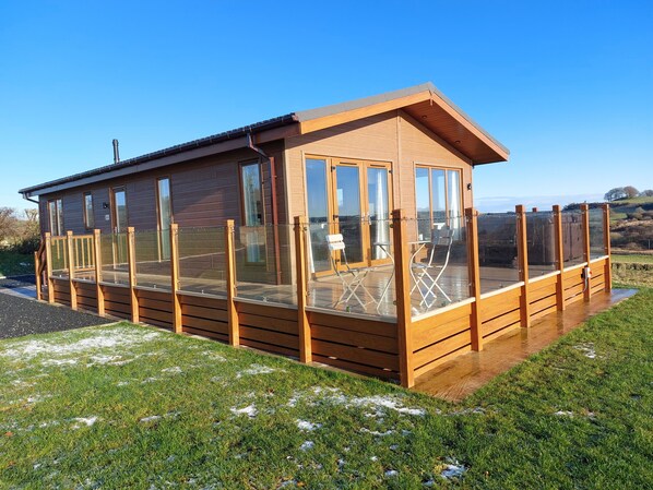 Cabin | Exterior