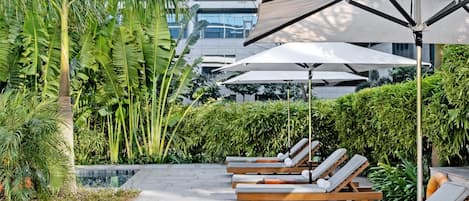 Piscina a l'aire lliure