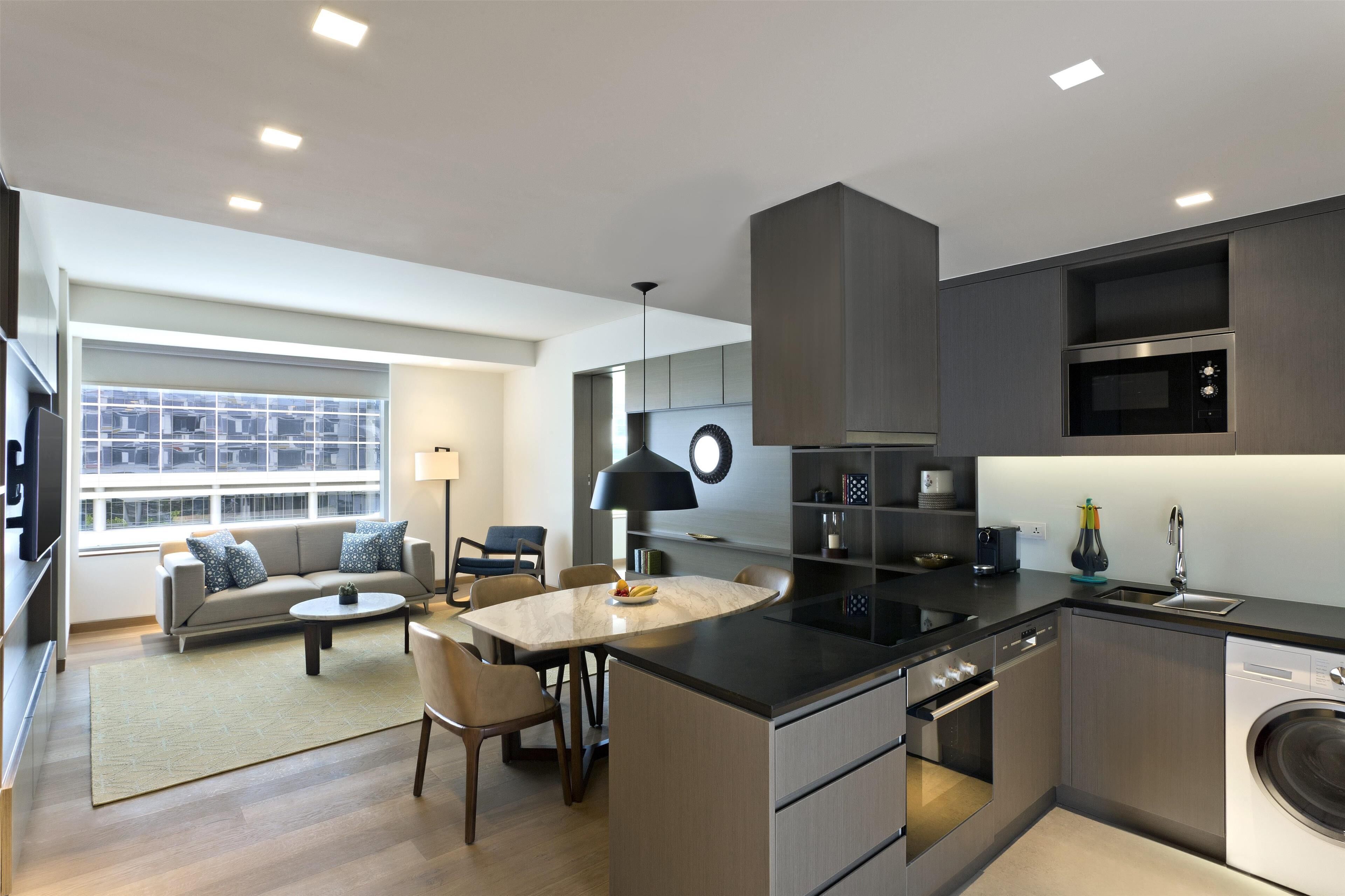 2 bedrooms, premium bedding, down duvets, pillow-top beds