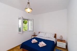 Apartment (One Bedroom Apartment)