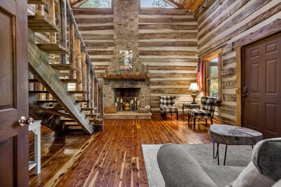 Hyland Woods (Dog-Friendly)