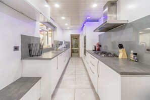 House | Private kitchen