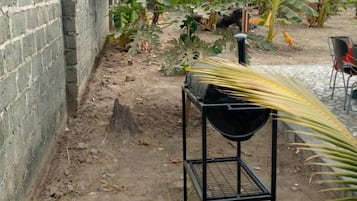 ํ
๋ผ์ค/ํํฐ์ค