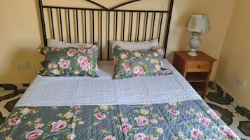 4 chambres, fer et planche Ă  repasser, Wi-Fi gratuit, draps fournis