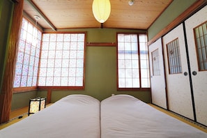 2 slaapkamers, een bureau, gratis wifi, beddengoed