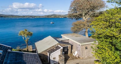 Mulroe Cove - The Boathouse, Fisherman's Lane