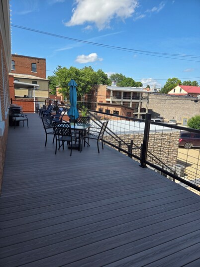 The Pollock Suite is one of our four rooms.