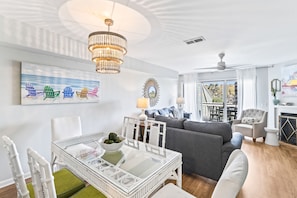 Smart TV, fireplace - Mariner's Walk 10F by Deserving Vacations (Isle of Palms)